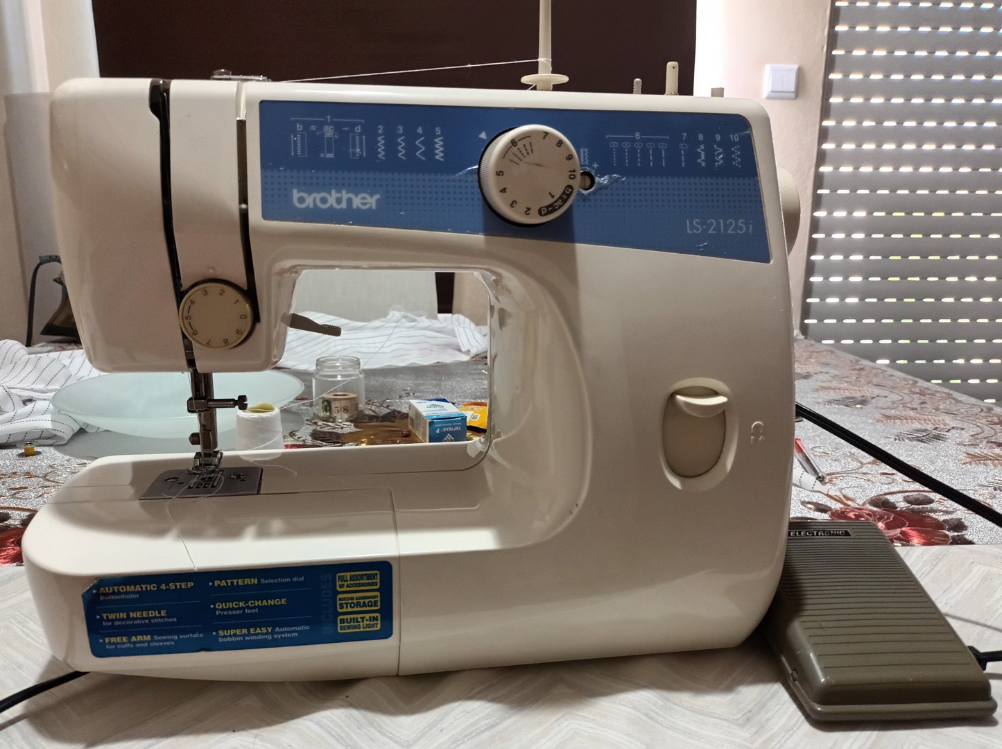 equipos profesionales - Maquina de coser  5