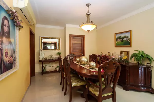 apartamentos - Apartamento en venta en Jardines del Sur 4