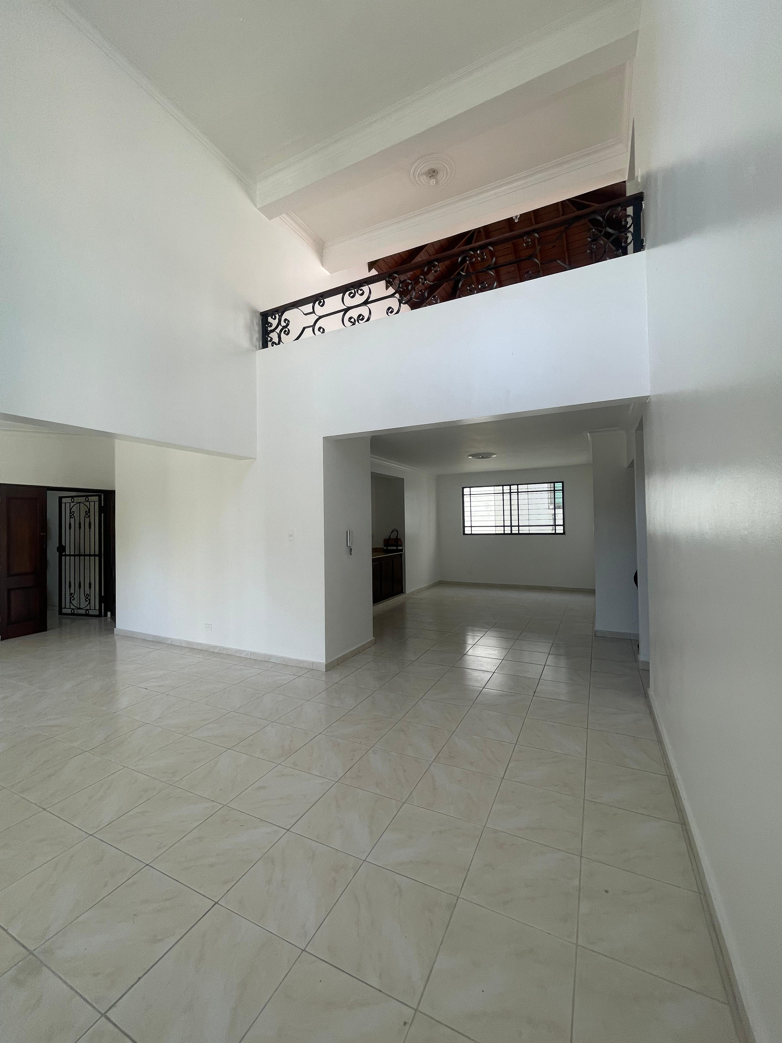 penthouses - PENTHOUSE EN VENTA EN  LOS CERROS DE GURABO. 3