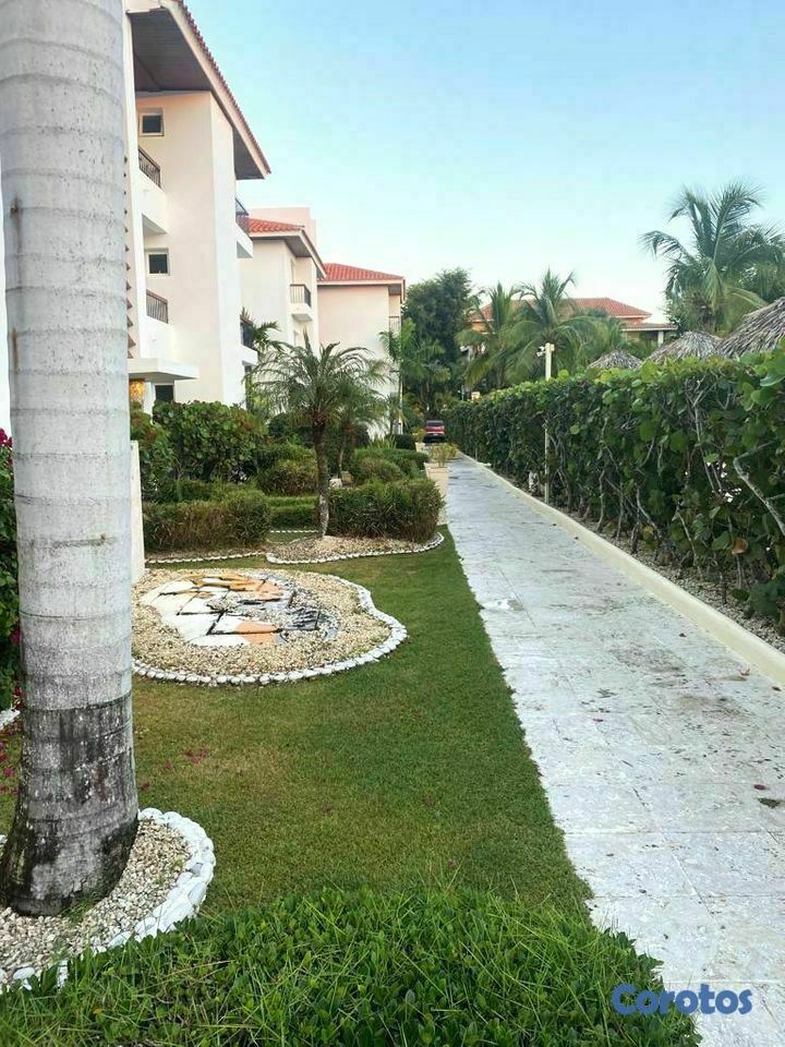 apartamentos - Vendo Apartamento de 2 Habitaciones en Punta Cana 2