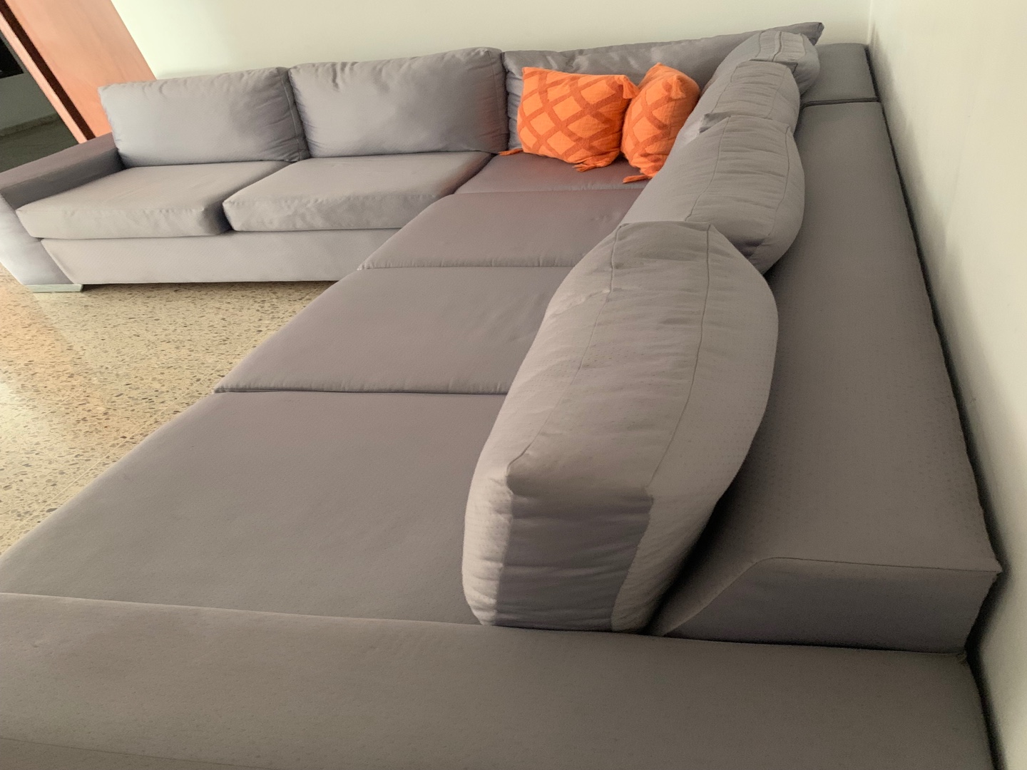 muebles y colchones - Mueble tipo L  color gris plata      6