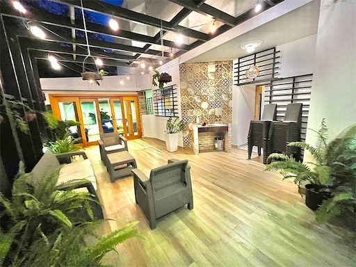 casas - Hermosa casa de dos niveles disponible para ser tu próximo hogar.🏠  2