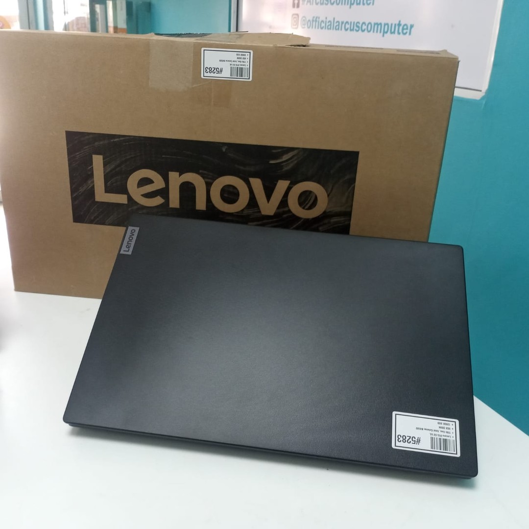 computadoras y laptops - Laptop, Lenovo V15 G2 IJL / 11th Gen, Intel Celeron N4500 / 8GB DDR4 / 128GB SSD 3