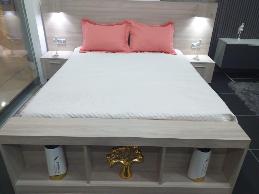 muebles y colchones - Cama Queen en hidrofugo 2