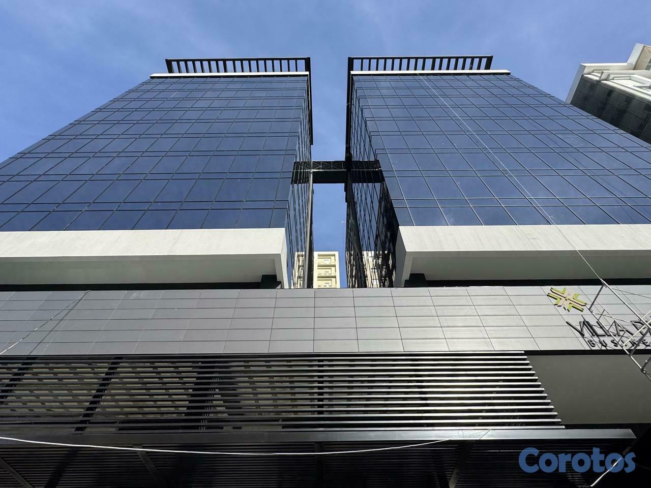 oficinas y locales comerciales - Oficina corporativa alquiler Piantini Villa Palmera Santo Domingo 2