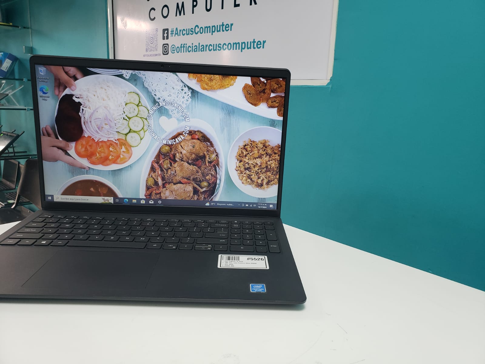 computadoras y laptops - Laptop,Dell Inspirion 15 3510/