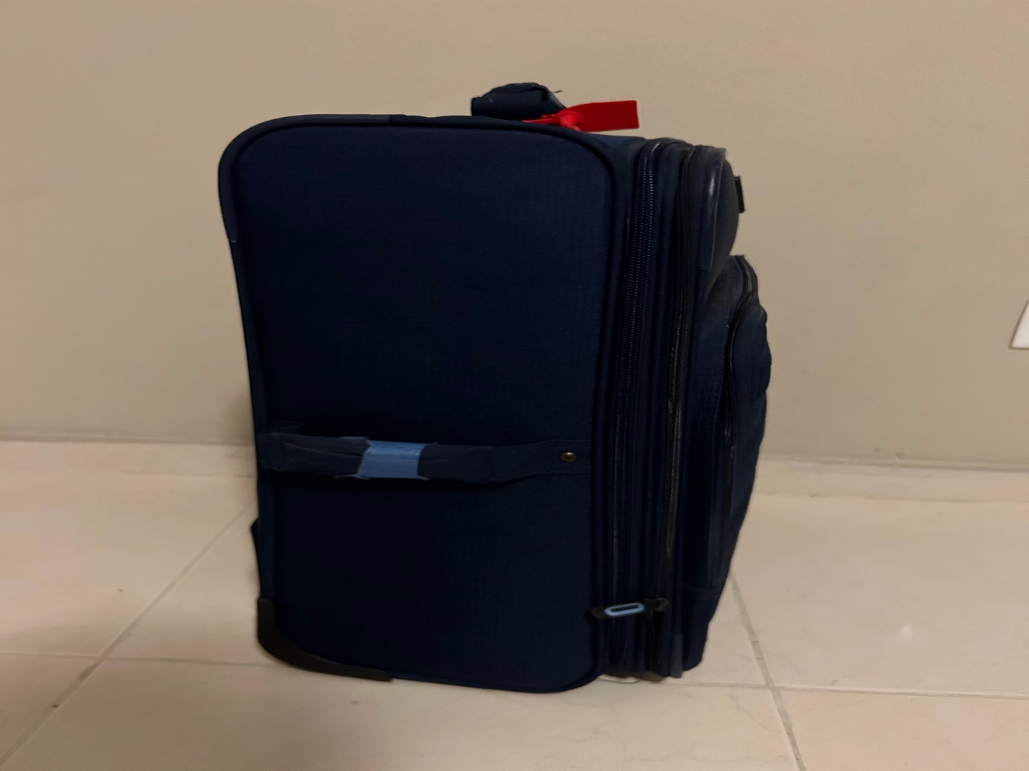 carteras y maletas - Vendo Maleta de 50lb 2