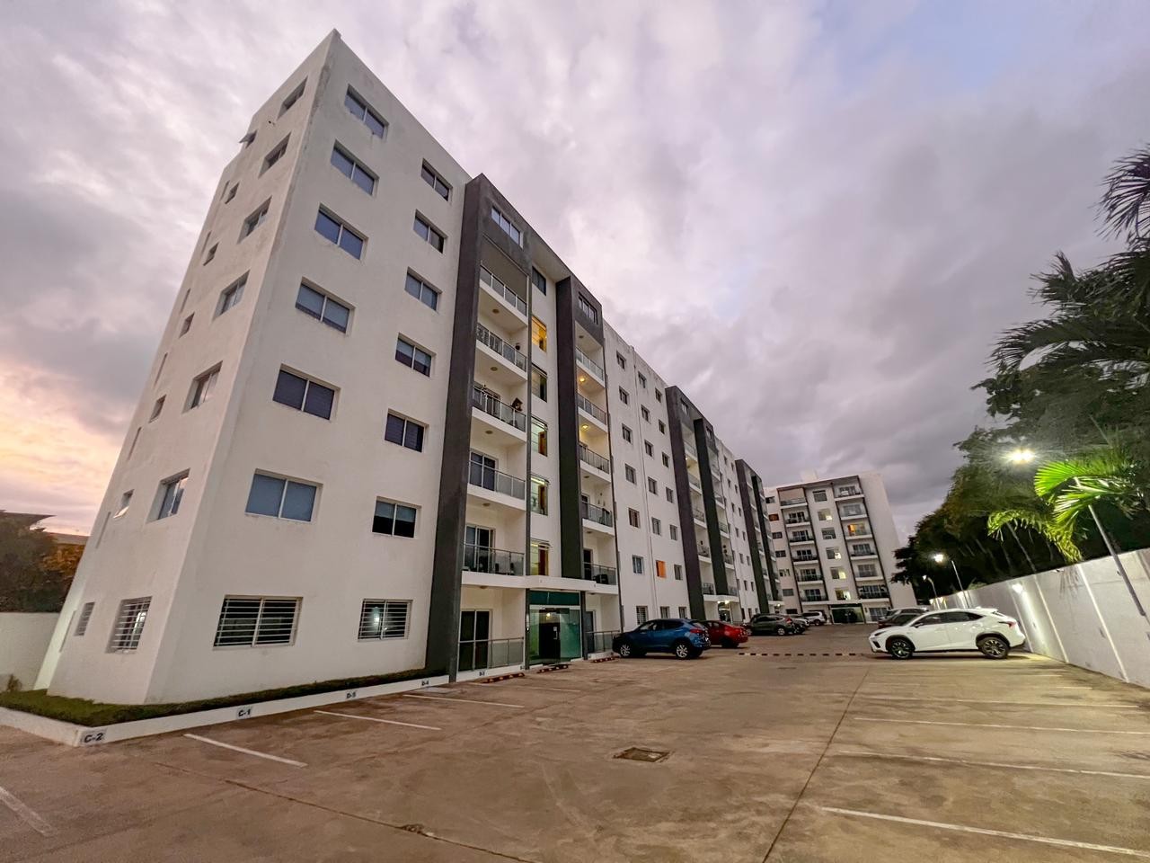apartamentos - APARTAMENTO EN ALQUILER EN SANTIAGO
