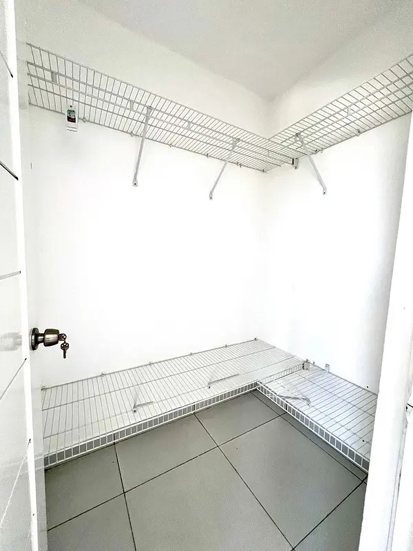 apartamentos - Apto en 4to nivel en la Aut. Duarte. Santiago 4