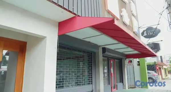 oficinas y locales comerciales - SE VENDE PLAZA COMERCIAL EN LA ROMULO BETANCOURT, 1300 Mts.2, 3 NIVELES, 9 Local 2