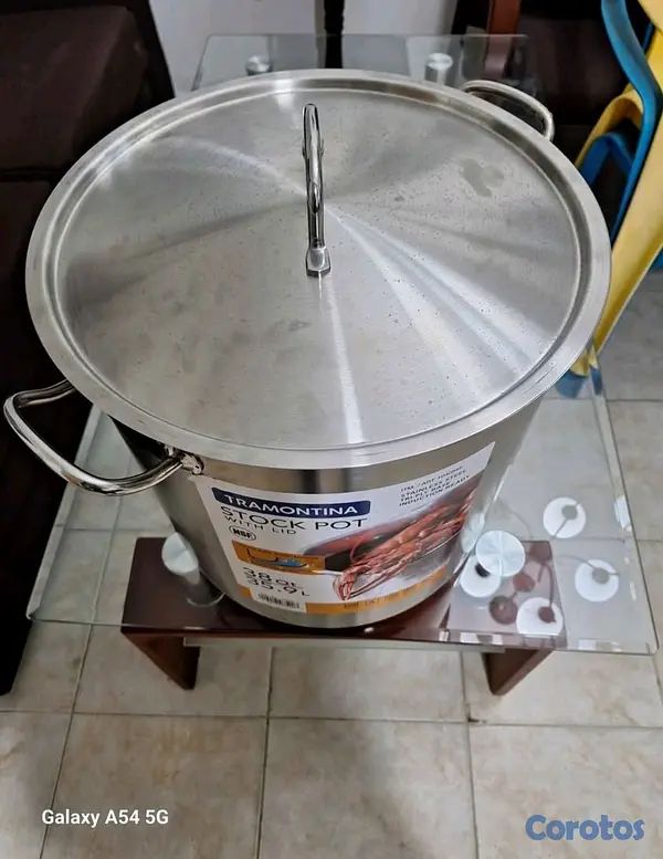 cocina - olla de acero inoxidable de la marca Tramontina 3