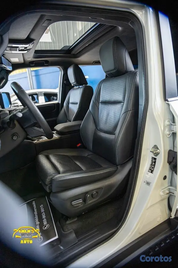 jeepetas y camionetas - Toyota Land Cruiser Prado Adventure 2025 7