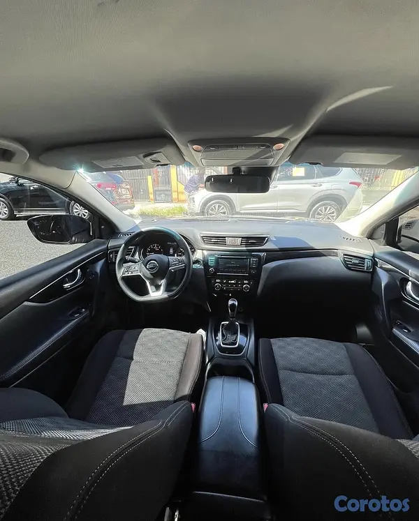 jeepetas y camionetas - Nissan Rogue Sport 2020 3