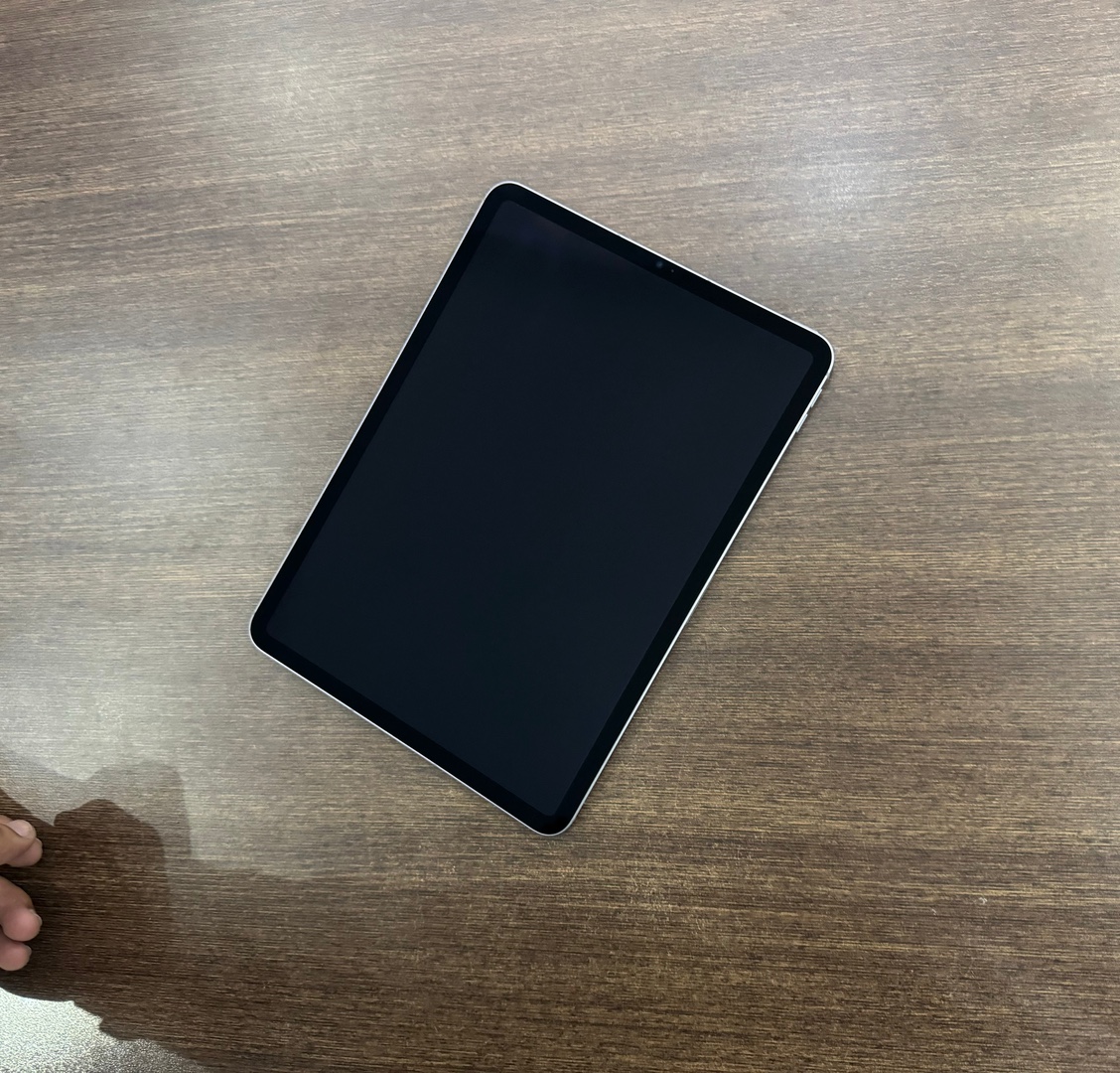 celulares y tabletas - Vendo iPad Pro 11 - inch 4ta Generación 128GB Wi-Fi Nueva 1