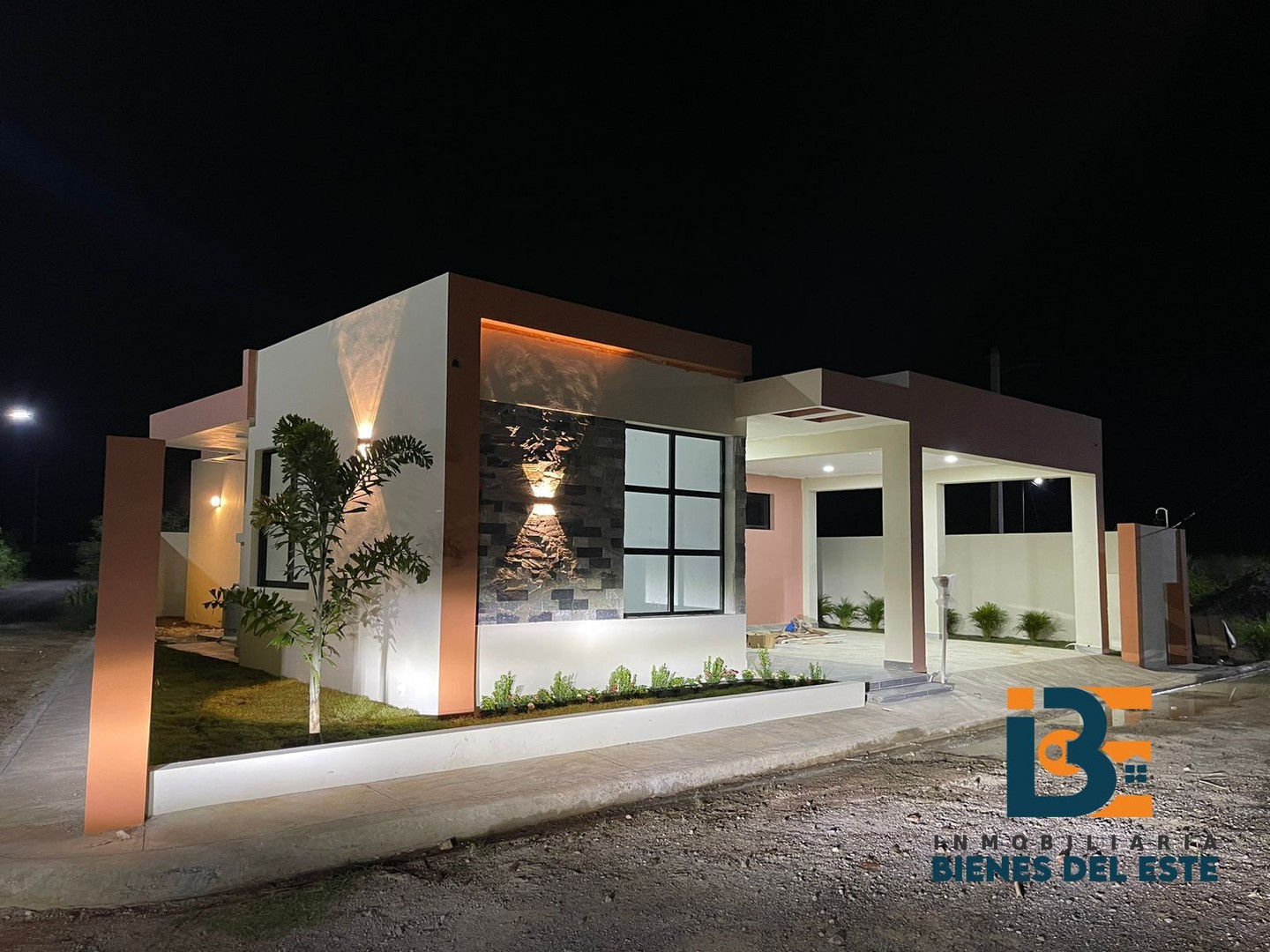 casas - Hermosa casa en venta ubicada en el Residencial Naime III