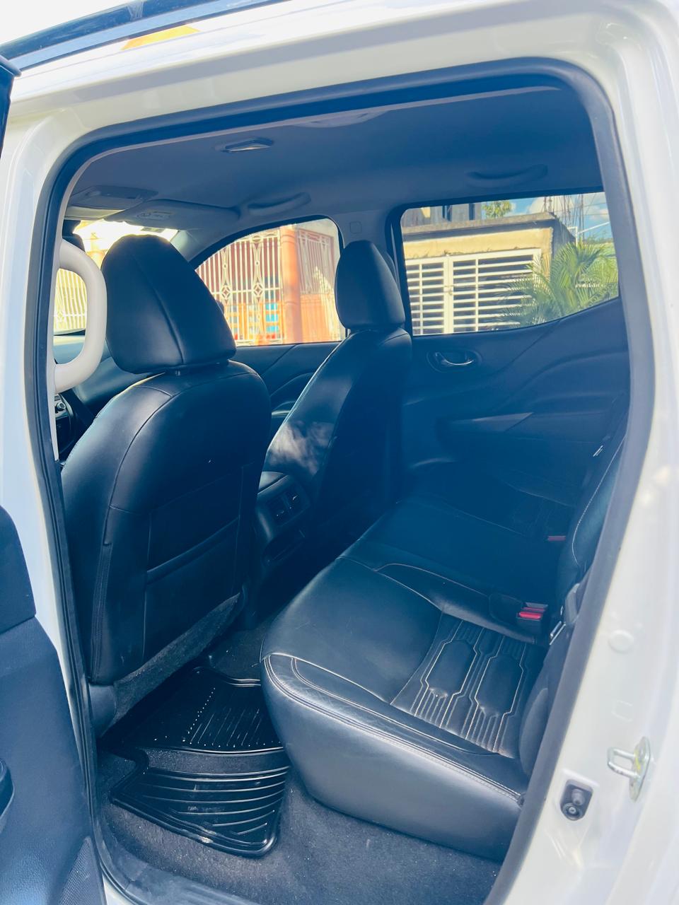 jeepetas y camionetas - Nissan frontier pro x 2022 9