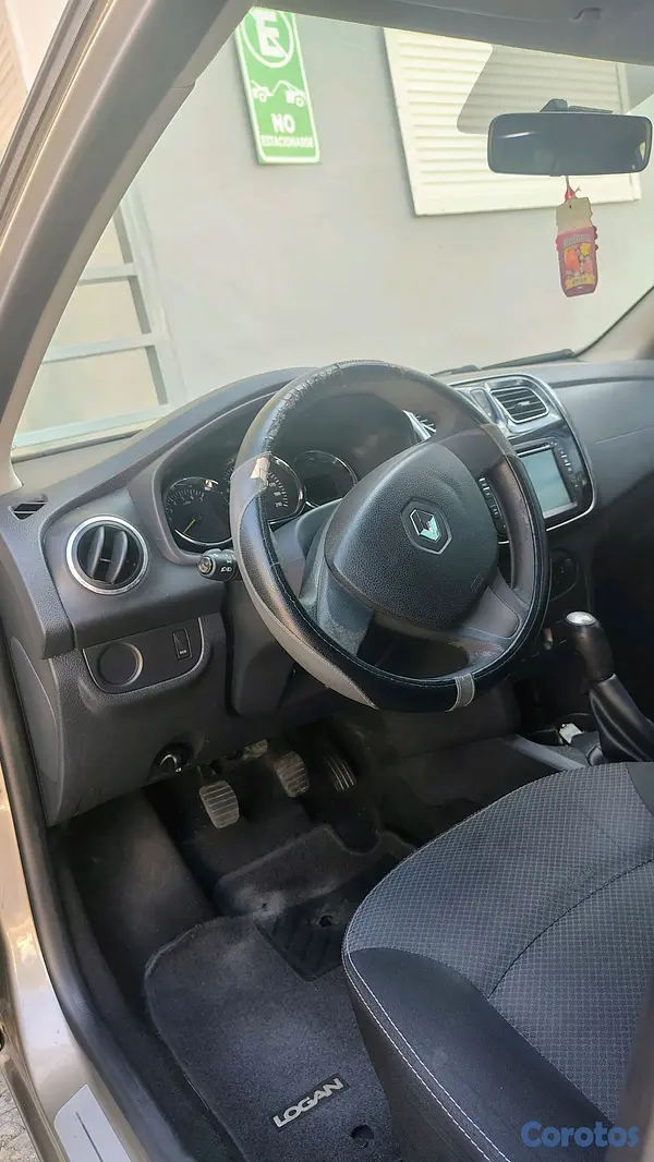 carros - Renault Logan 2015 9