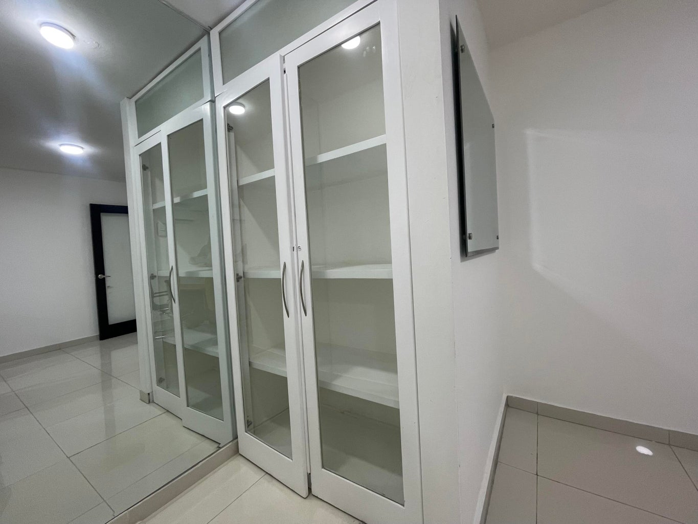 oficinas y locales comerciales - oficina en alquiler Ensanche Naco 2