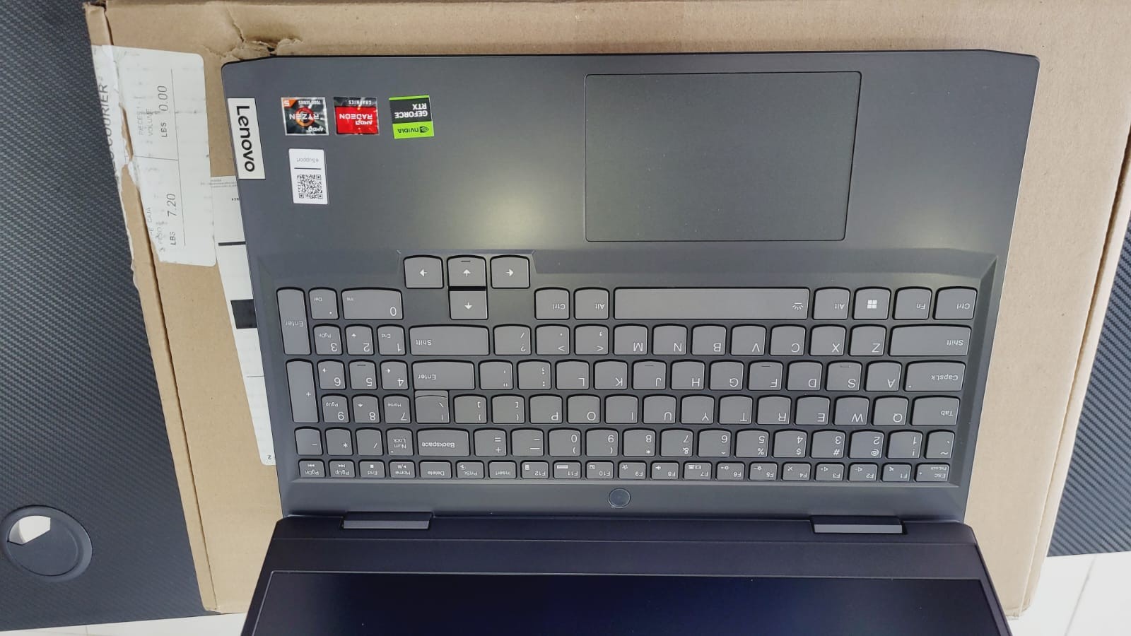computadoras y laptops - LAPTOP LENOVO GAMING 3 RYZEN 5 8GB 512SSD 7