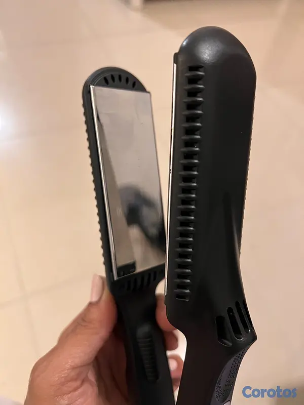 salud y belleza - Plancha de pelo marca Croc modelo classic en titanium  3
