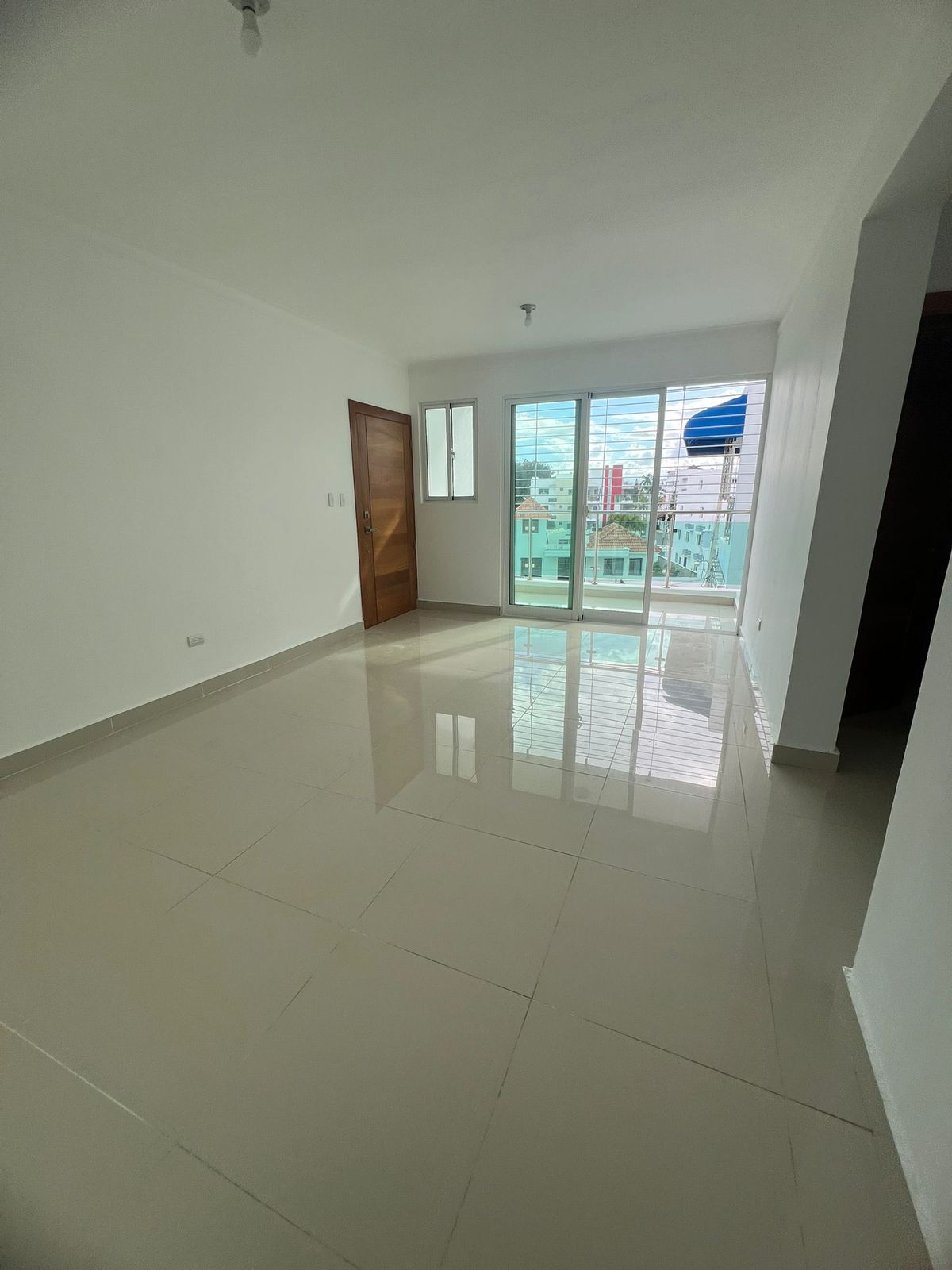 apartamentos - CASA EN VENTA EN VILLA MARIA, SANTIAGO.