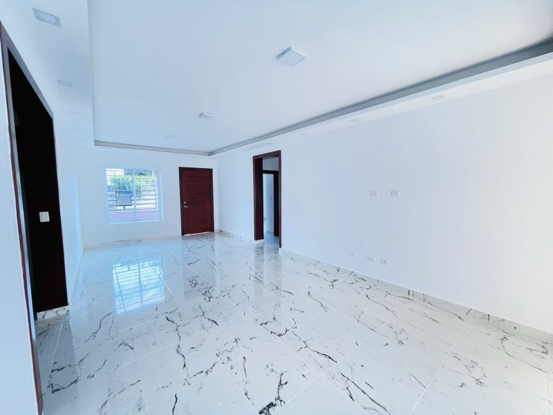 casas - casa nueva en residencial tranquilo a pocos minutos del centro de la ciudad 5
