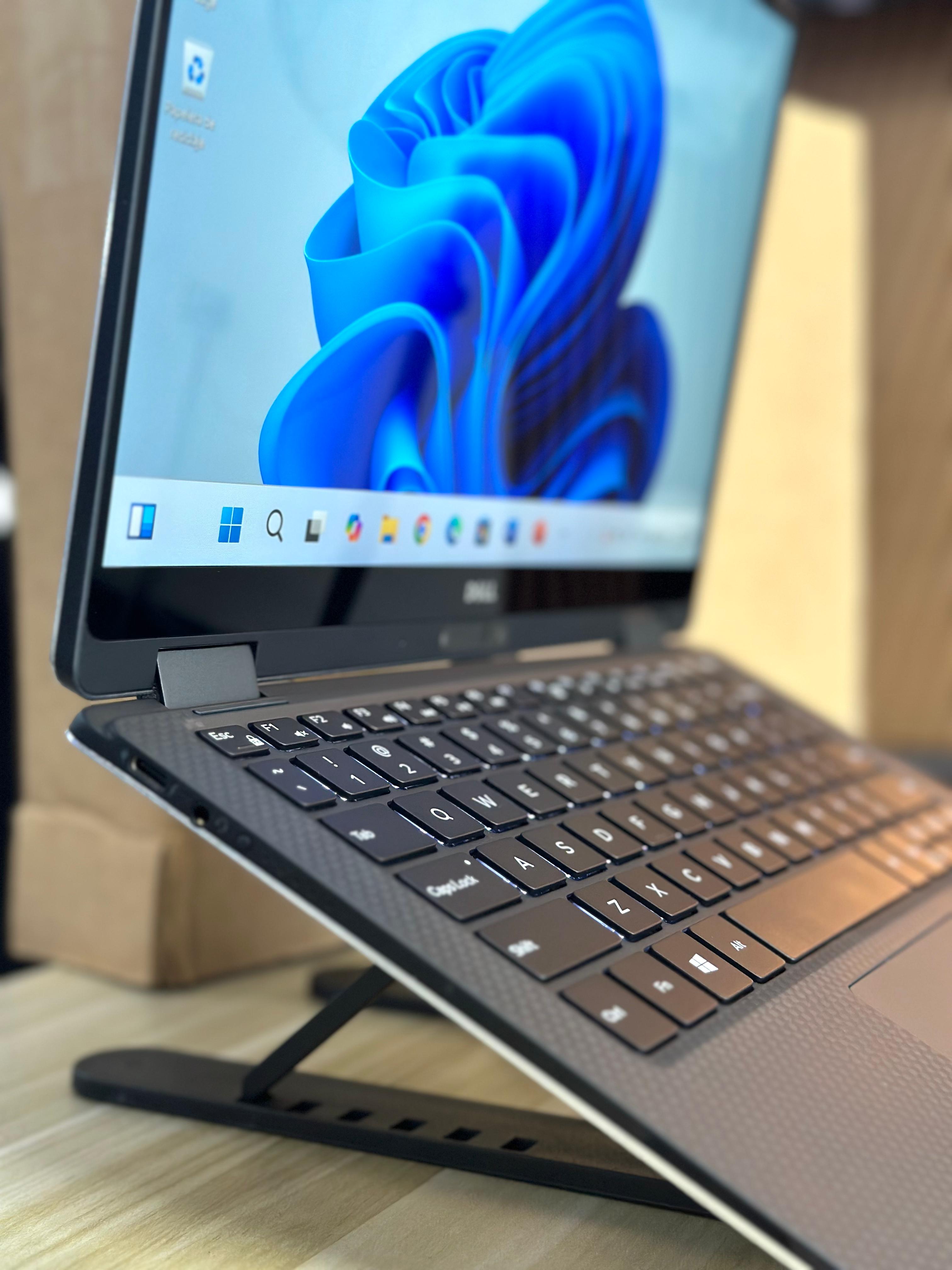 computadoras y laptops - Dell XPS 2 EN 1 TOUCH 0