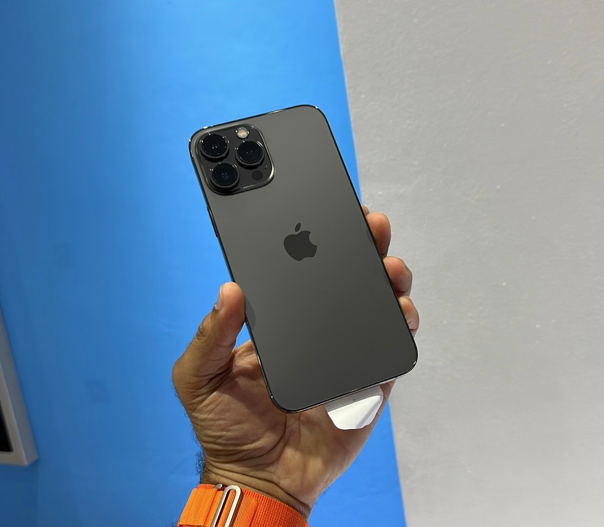 celulares y tabletas - Vendo iPhone 13 Pro Max 128GB Gold Nuevo, Desbloqueado, RD$ 59,500 NEG/TIENDA!!! 1