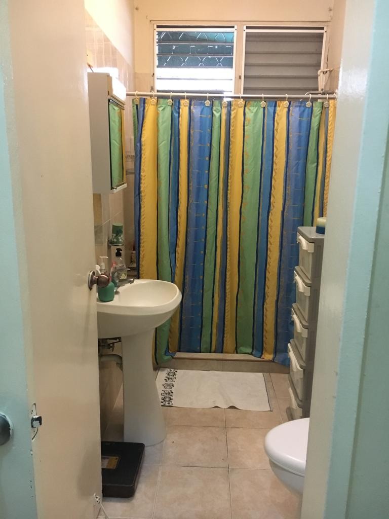 casas - Se vende casa en Av. Independencia 1