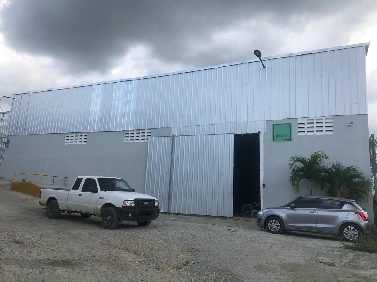 otros inmuebles - Nave en Alquiler Santo Domingo Norte 400mt2
