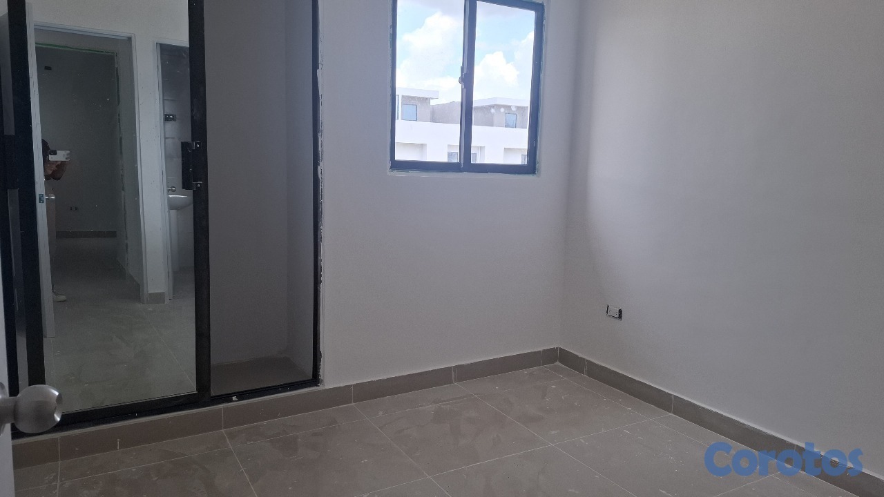 apartamentos - Aptos en la Av. Ecologica Res. LP11 6