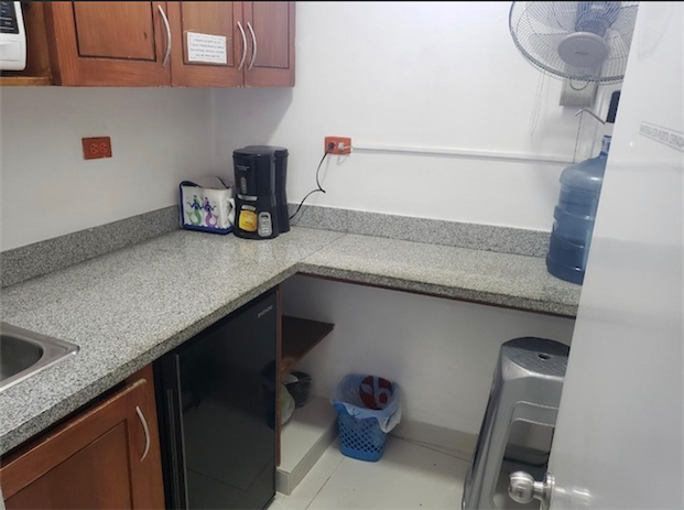oficinas y locales comerciales - Oficina en zona céntrica de arroyo hondo 3