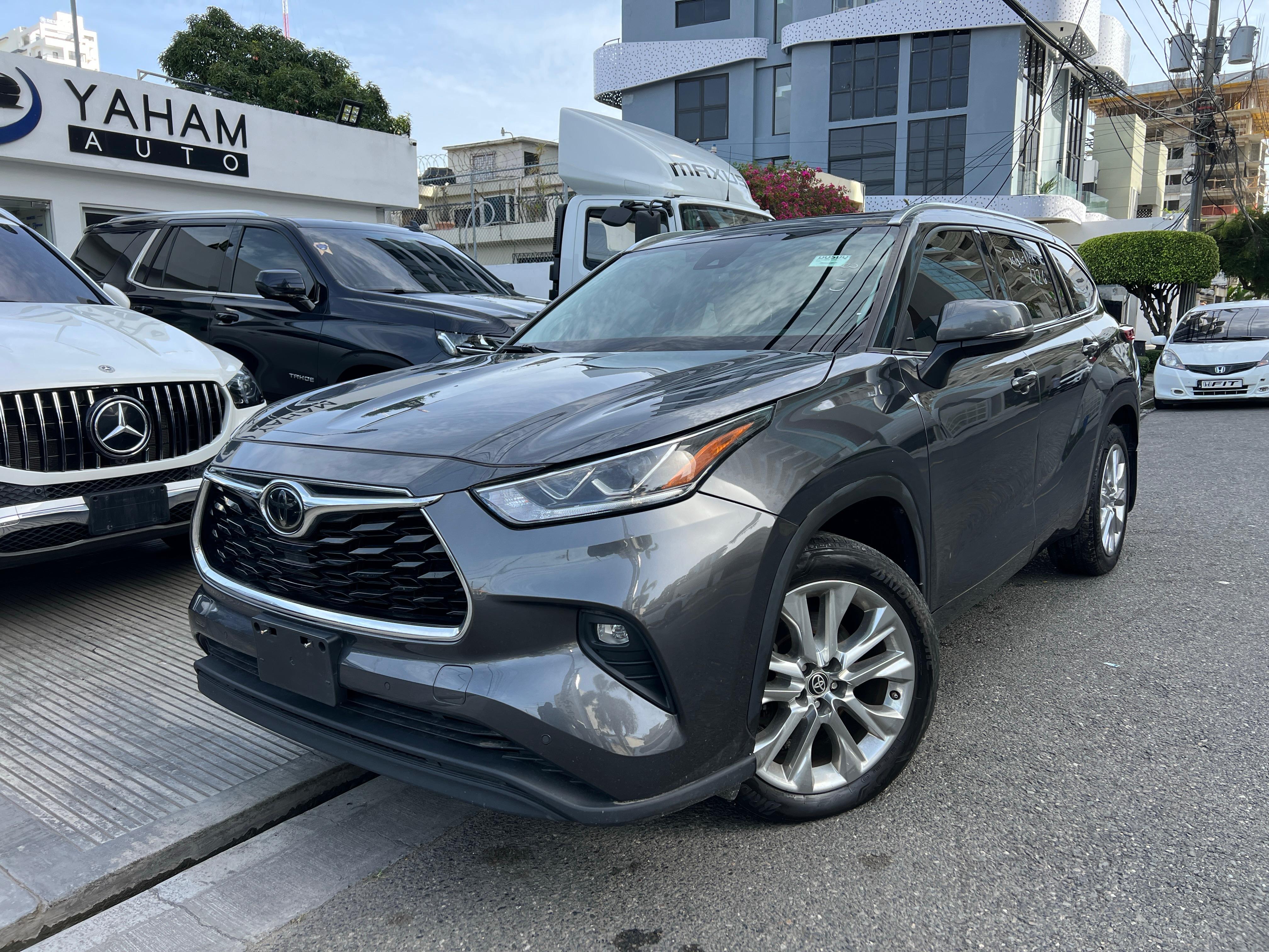 jeepetas y camionetas - TOYOTA HIGHLANDER LIMITED 2020