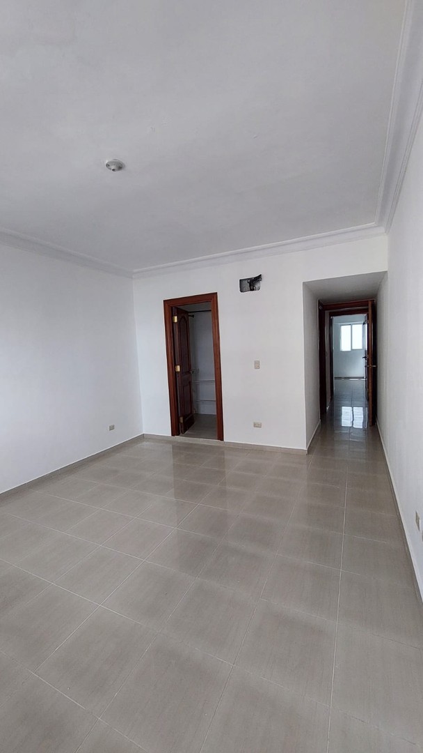 apartamentos - Aquilar apartamento de 115M2 y 2 habitaciones Sector Evaristo Morales 4