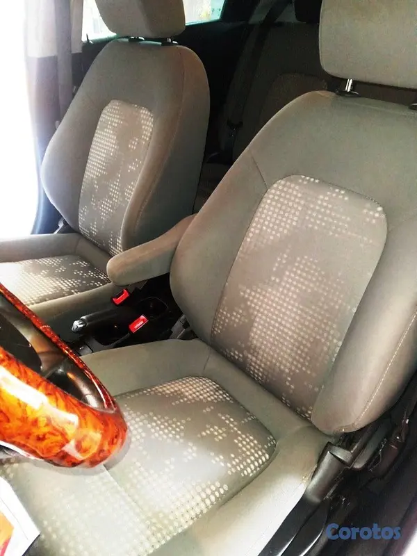 carros - Chevy Sonic Mecanico 2015 LS Hatchback  6
