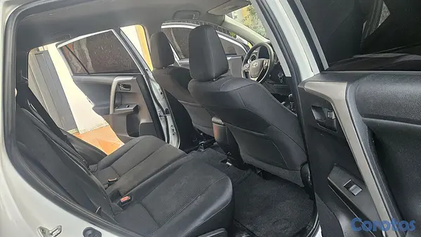 jeepetas y camionetas - Toyota rav4 2018 4wd 8