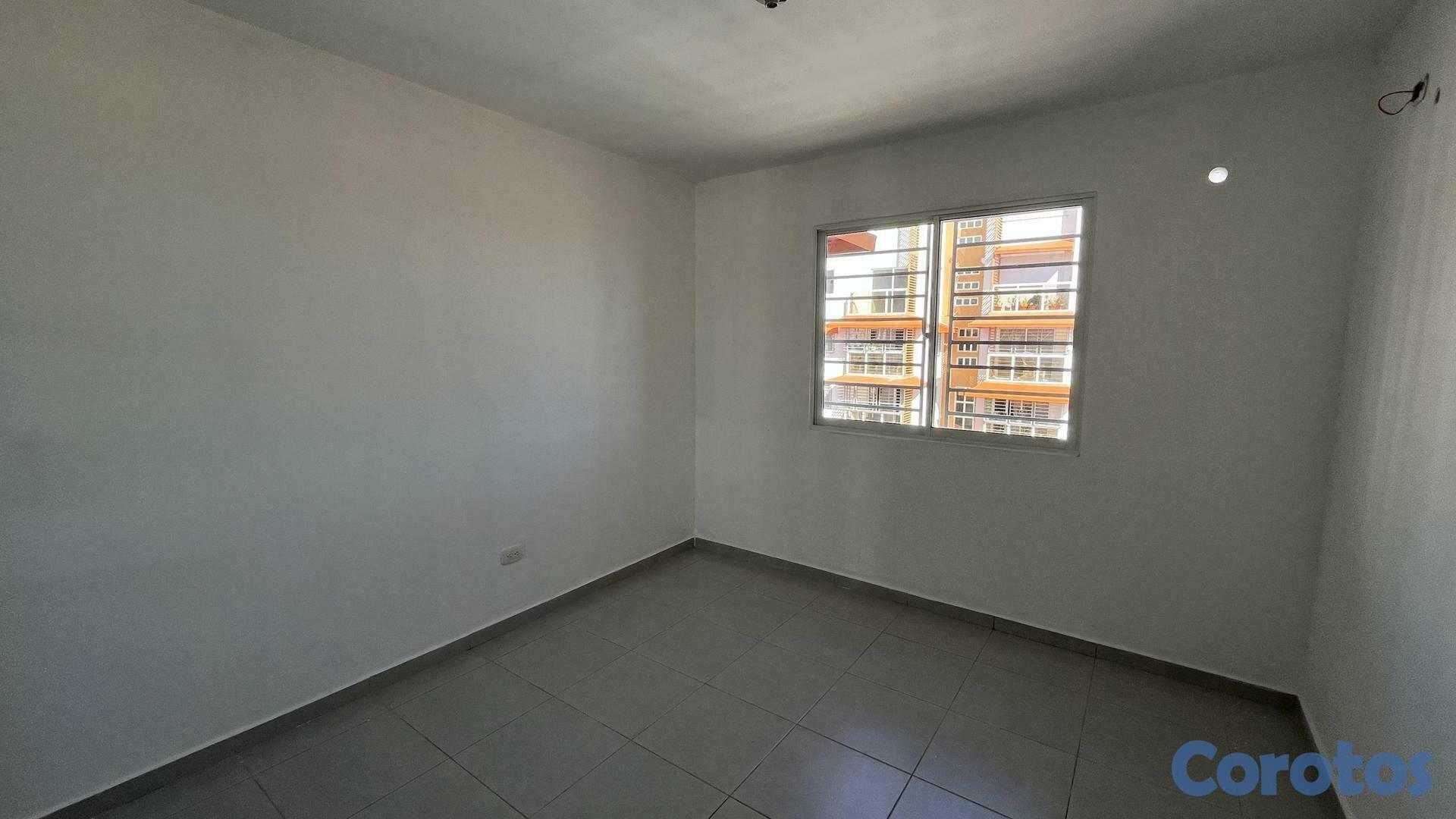 apartamentos - Apartamento en alquiler en la Jacobo Majluta de 3 habitaciones 4