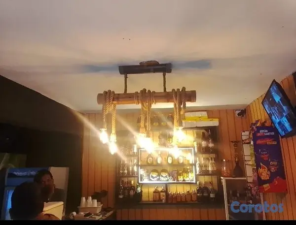 negocios en venta - Lámparas artesanal en madera 2