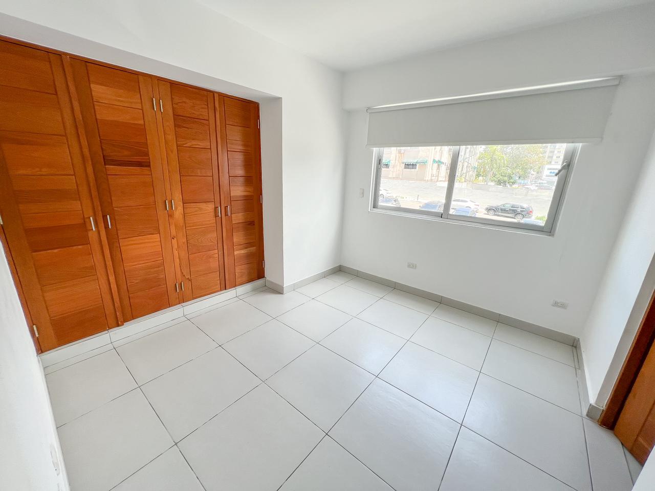 apartamentos - Naco, Apartamento Con Linea Blanca En Alquiler 5
