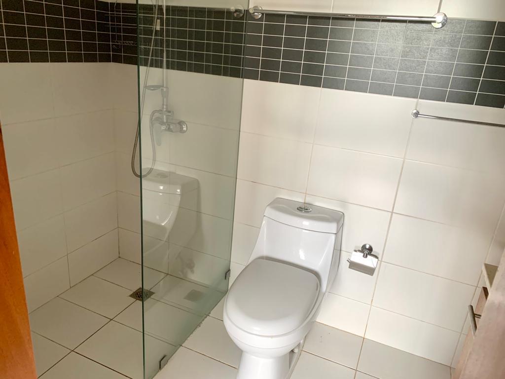 apartamentos - Apartamento en alquiler en Evaristo Morales 9