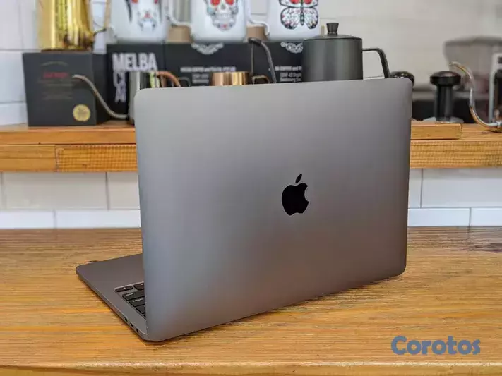 computadoras y laptops - MacBook Pro 2020 13 Pulg 2.0 Ghz cuatros núcleos  1