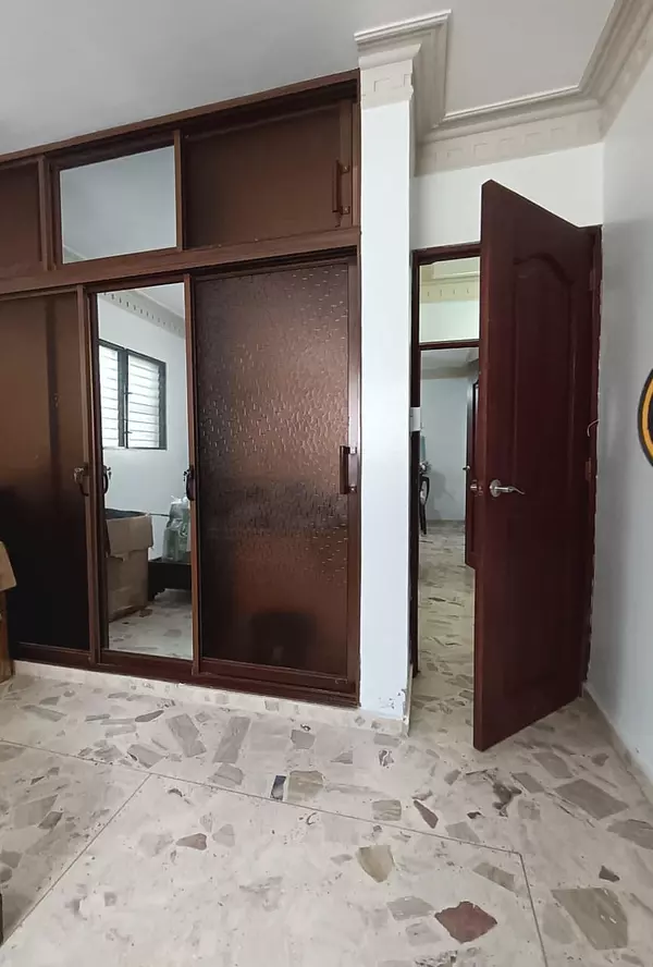 casas - Vivienda con Patio en Llanos de Gurabo 6