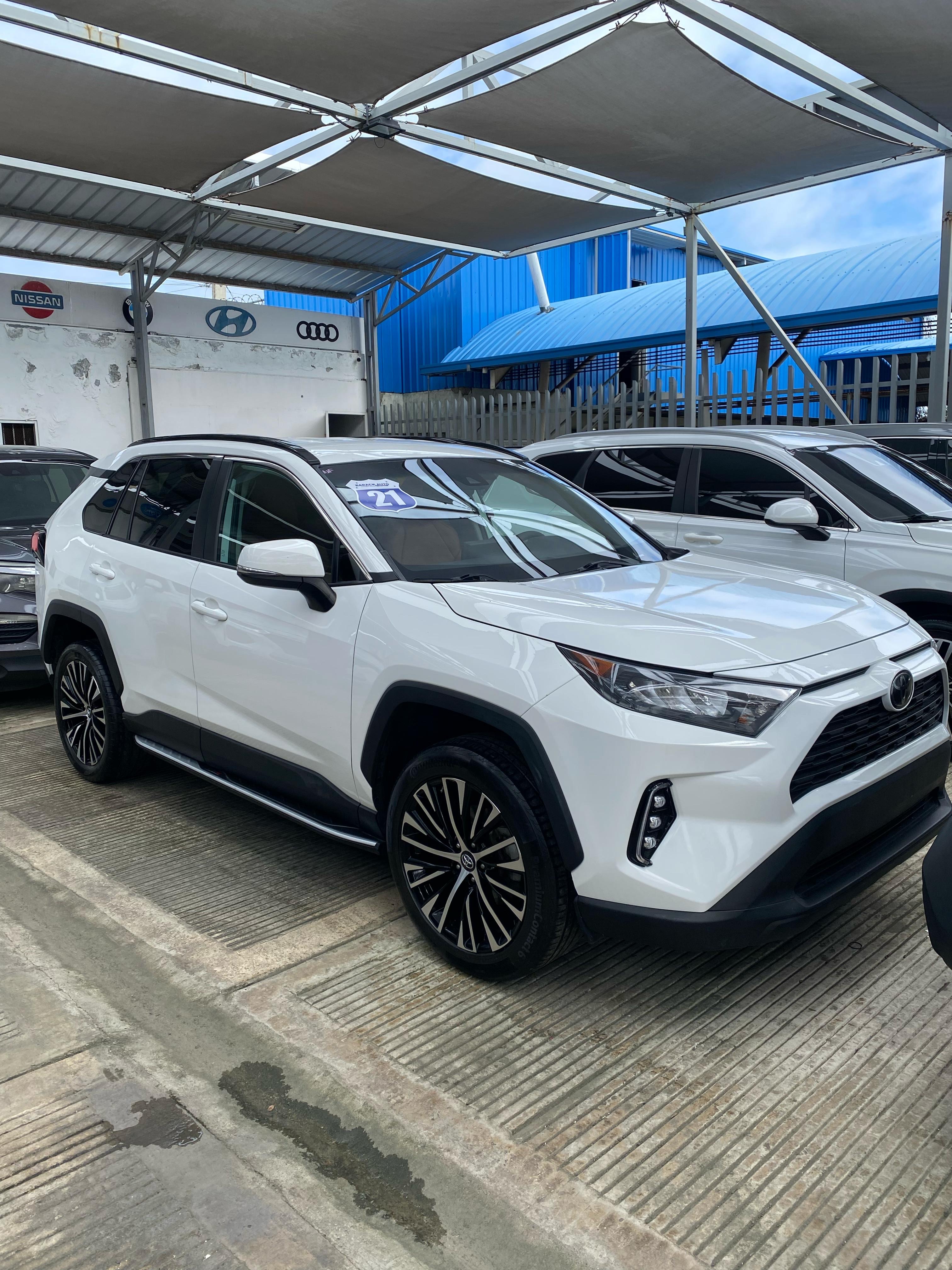 jeepetas y camionetas - Toyota RAV4 2021 