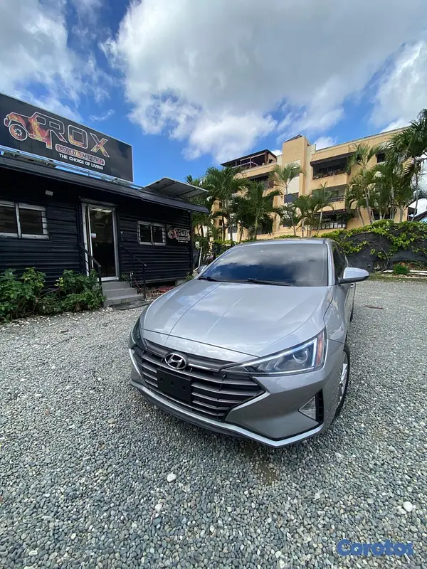 carros - Hyundai Elantra SEL 2020 1