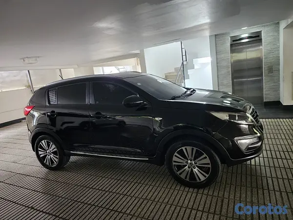 jeepetas y camionetas - Kia Sportage 2015 - 850,00 negociable 4
