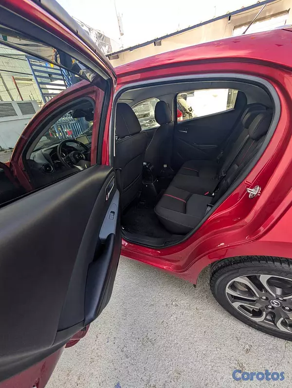 carros - MAZDA DEMIO TOURING 2020 10