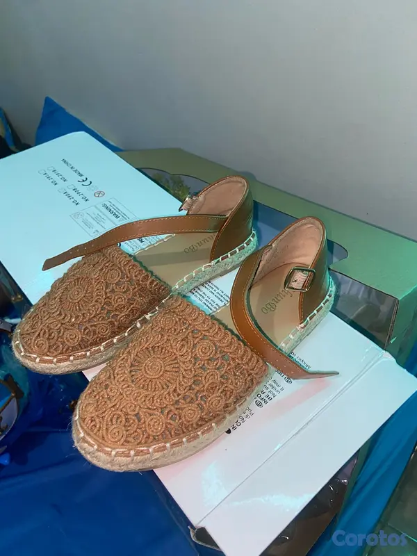 ropa y zapatos - zapatos 4