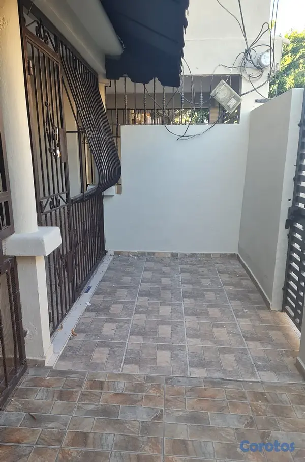 casas - Casa de 3 habitaciones Urb. Italia! 4