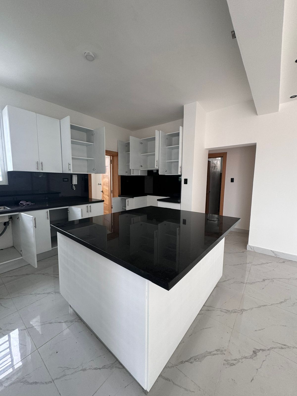 apartamentos - Alquilo apartamento en la autopista de San Isidro