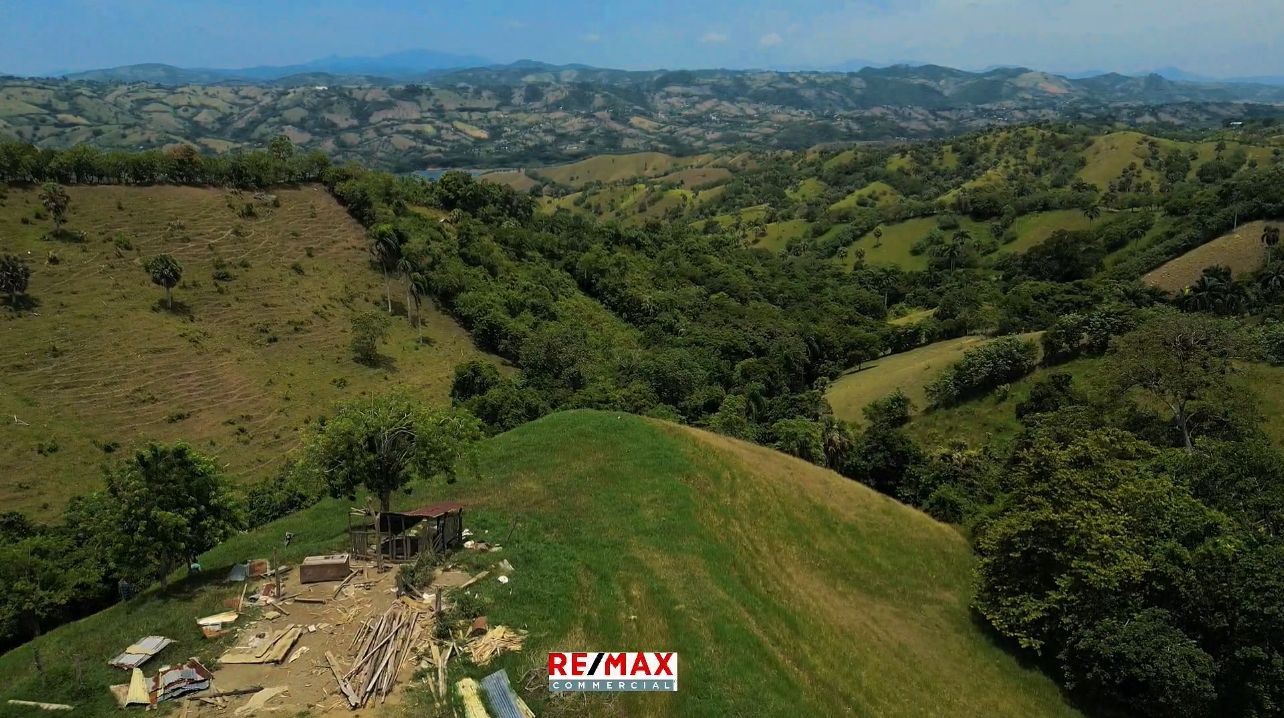 solares y terrenos - Finca en LOMA DEL COCO LA VEGA 4